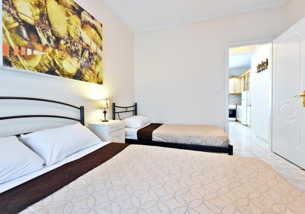 Appartement Four sons à Flogita Extérieur photo